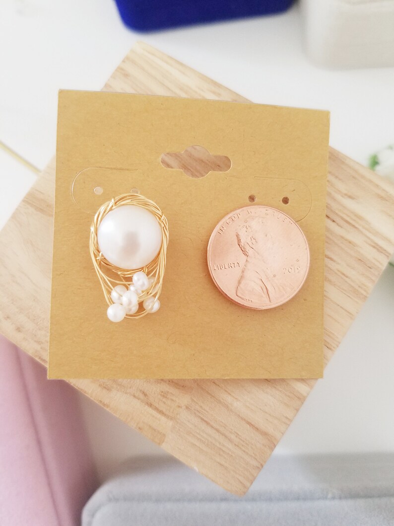 Freshwater pearl earrings pearl gold studs,wire earrings,minimal jewelry,bridesmaid earrings,modern jewelry,wedding earring,custom gift box