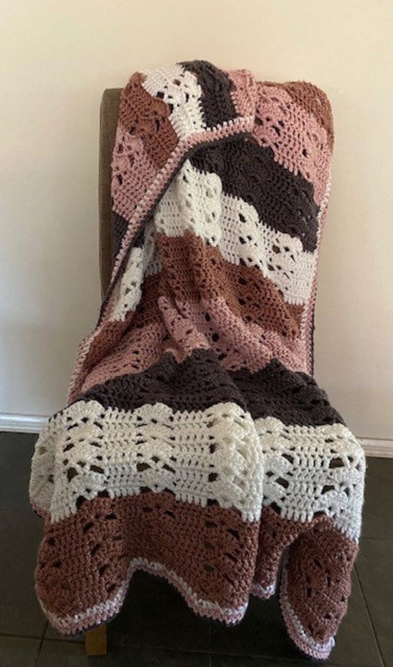 SHELL STITCH BLANKET / Throw Rug Crochet Pattern Digital Download ...