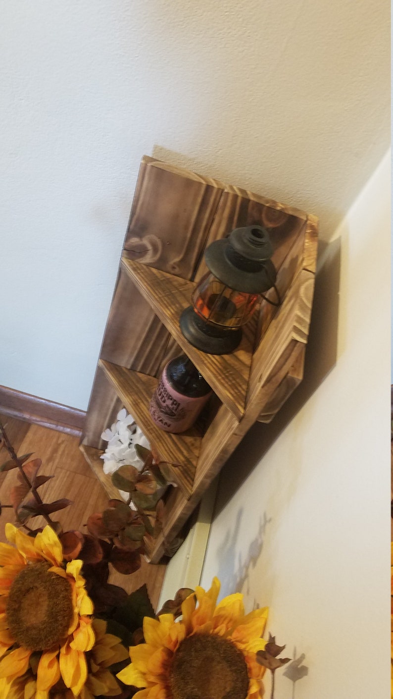 Rustic corner stand shelf