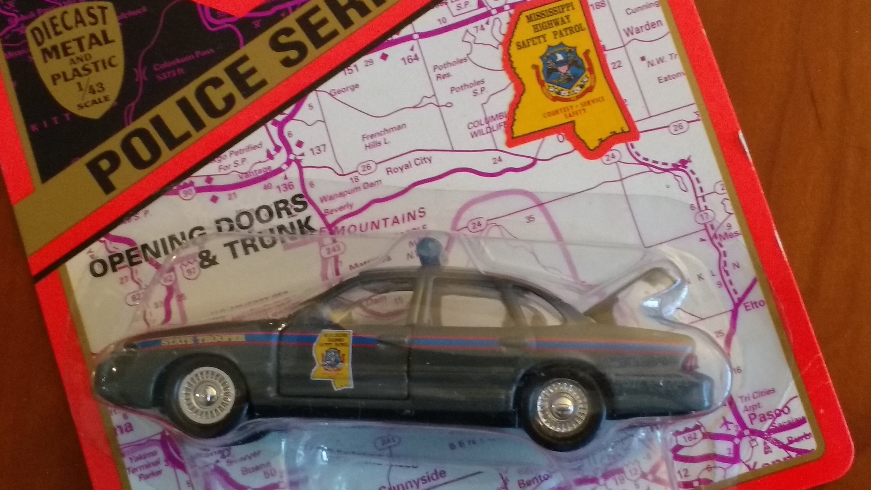 road champs police cars