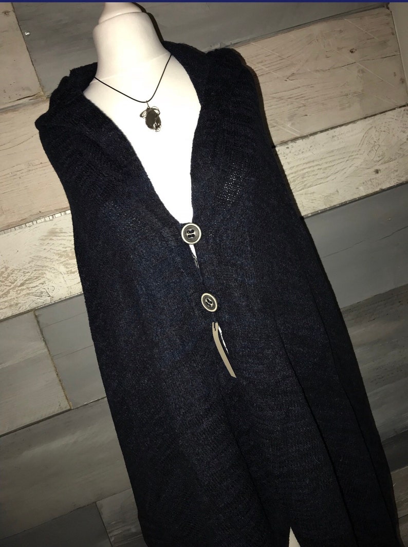 Beautiful dep navy blue poncho..