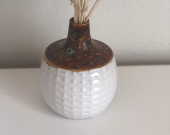 White waffle 6 inch bud vase with Caramel reactive glazed top