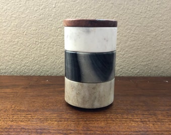 Set of 3 stackable marble pinch pots