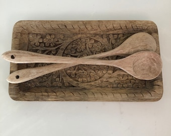 Set of two hand carved mango wood spoons