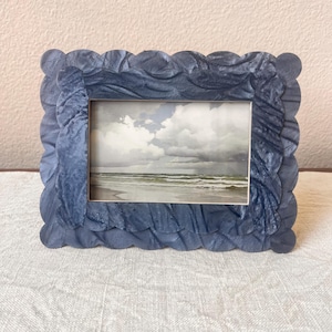 Resin 6 3/4&quot;x 8 3/4&quot; frame with scallop edge holds a 3 1/2&quot;x 5 1/2&quot; image. 3 colors available sage, indigo, and saffron