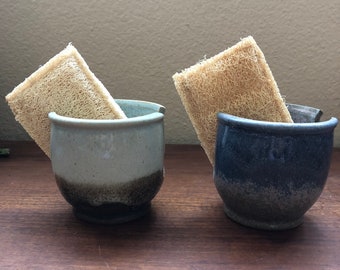 Ceramic two toned 4” blue sponge cup holder