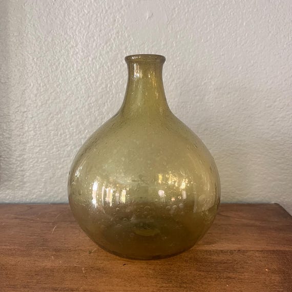 オリーブグリーンのつぼみガラス花瓶 幅5 1/2 x 高さ7 - Etsy 日本