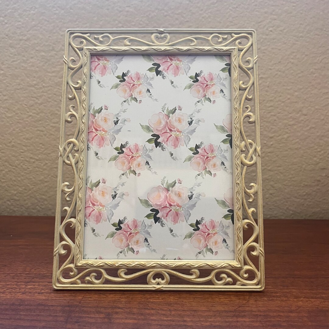 Vintage Cream with Gold Bead Frame main image 1