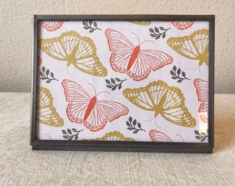 Retro style brushed metal 5 x 7 frame