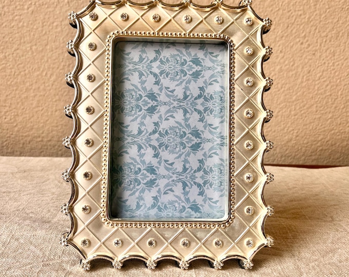Vintage silver 8x6 frame detailed with rhinestone holds 3 1/2 x 5 1/2" image