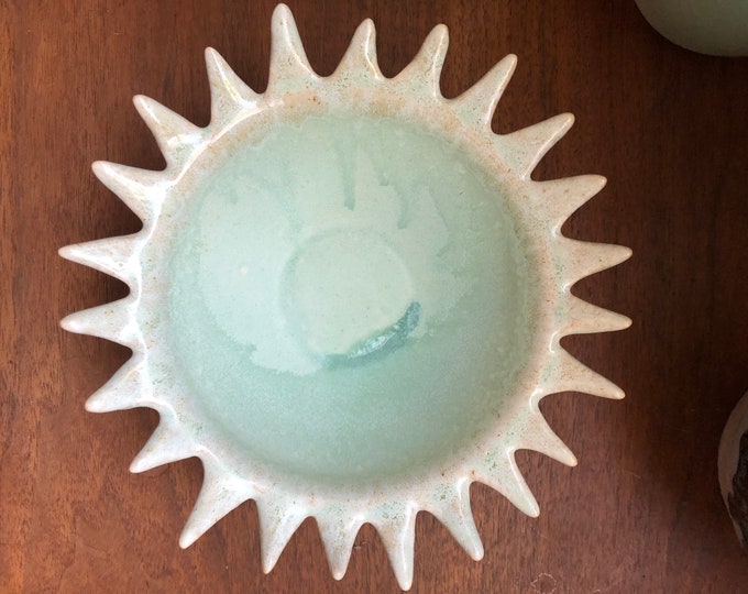 Opal reactive glaze celadon serving bowl 8 1/2 inches in diameter 3 inches in height