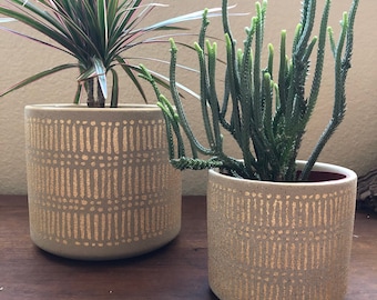 Sand textured 6 inch or 4 inch pot with gold design details
