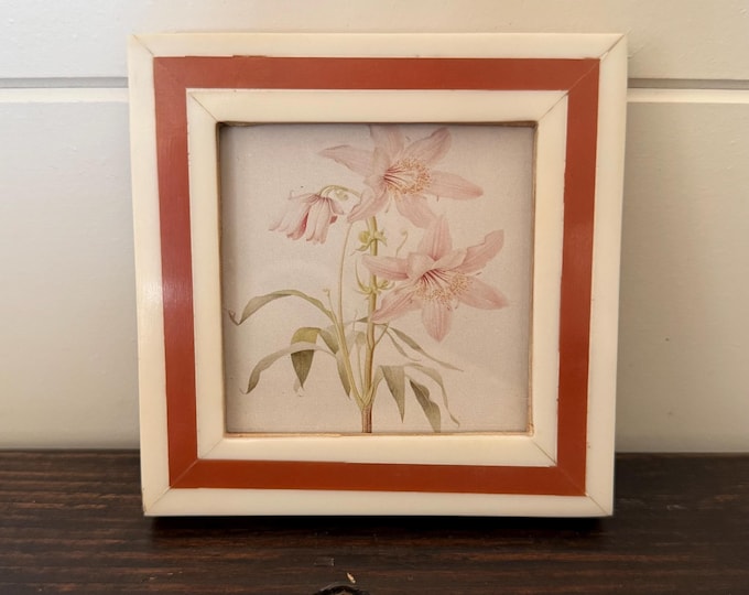 Vintage white frame with red stripe 4”x 4” frame holds a a 2 1/2”x2 1/2” photo