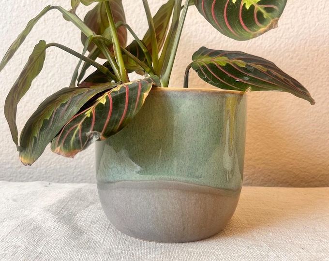 Reactive glaze aqua two toned pot 5"w 4 1/2" H