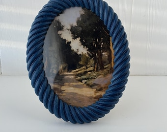 Navy Blue Resin Oval Picture Frame, Spiral Rope Design