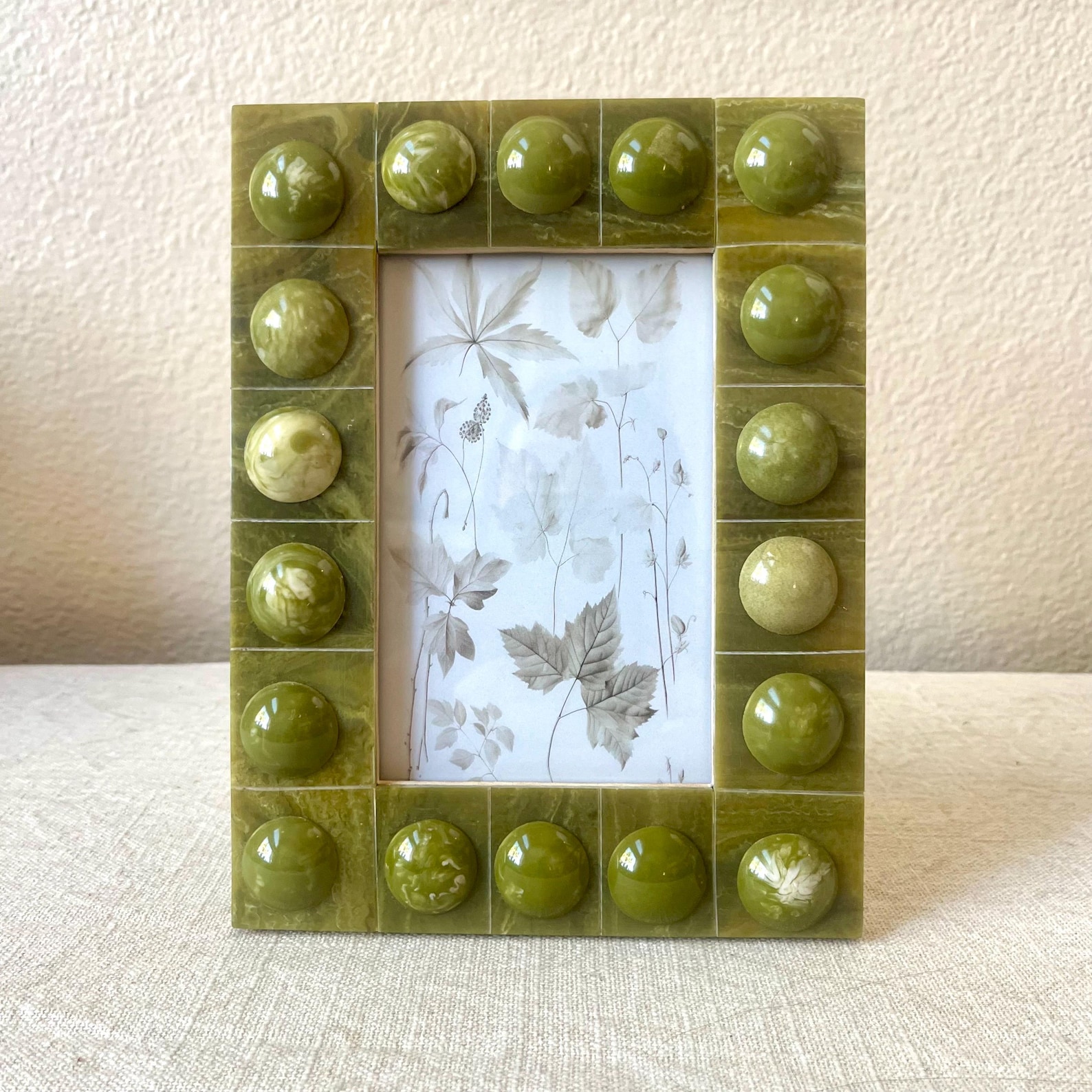 Green Bobbin Resin Picture Frame - Holds 3 1/2"x 5 1/2" Image