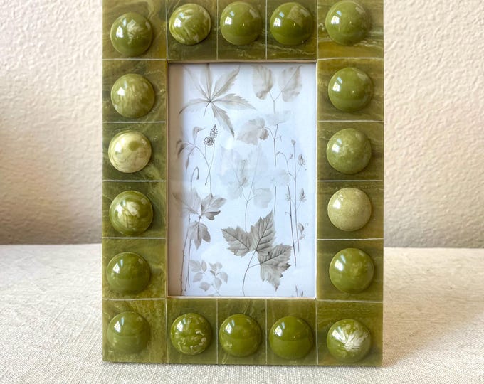 Green Bobbin Resin Picture Frame - Holds 3 1/2"x 5 1/2" Image