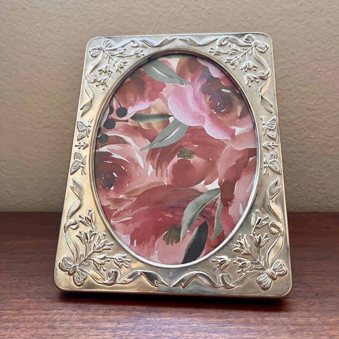 Vintage Silver Oval Frame With Flower and Ribbon Detailing Etsy