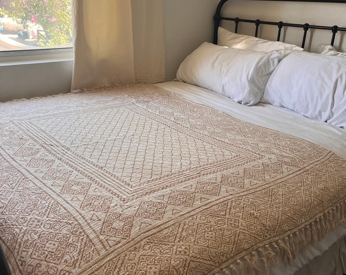 Ultra soft recycled, cotton slub throw blanket saffrons and cream pattern with fringe,   60"L x50" W