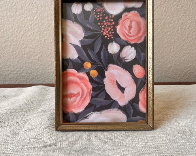 Vintage brass 5 x 7 photo frame