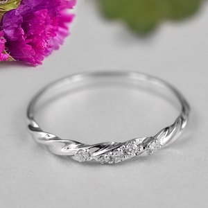 White Gold Wedding Ring, Womens Wedding Band White Gold, Simple Diamond Wedding Ring, Wedding Band Women