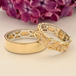 Wedding Band Set for Couple Matching wedding band his and hers  His and Hers yelow and white Gold Wedding Bands Set with Diamonds