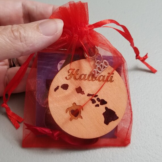 2022 Maui Christmas Ornaments Island Of Maui Hawaii Birch Wood Christmas Ornament With | Etsy