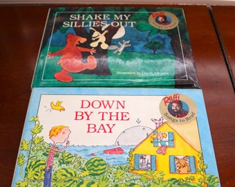 "Set mit zwei ""Songs to Reader"" Büchern: Down by the Bay/Shake My Sillies aus den 1980er Jahren - Raffi ""Songs to Reader"""