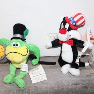 Set of Two Vintage Warner Brothers "Looney Tunes Year" Plush Characters - Sylvester the Cat & Michigan J. Frog! 1999 - Will Combine Shipping