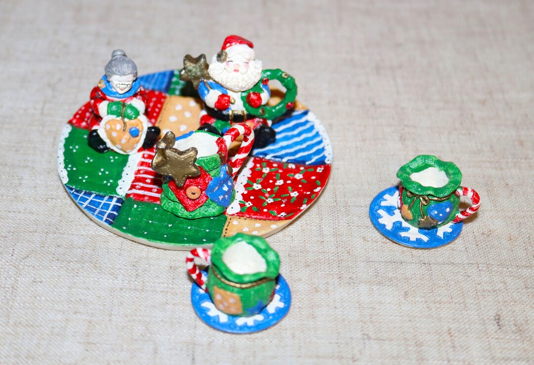 Vintage Miniature Tea Set Christmas Santa Claus, Mrs. Claus 10 Resin