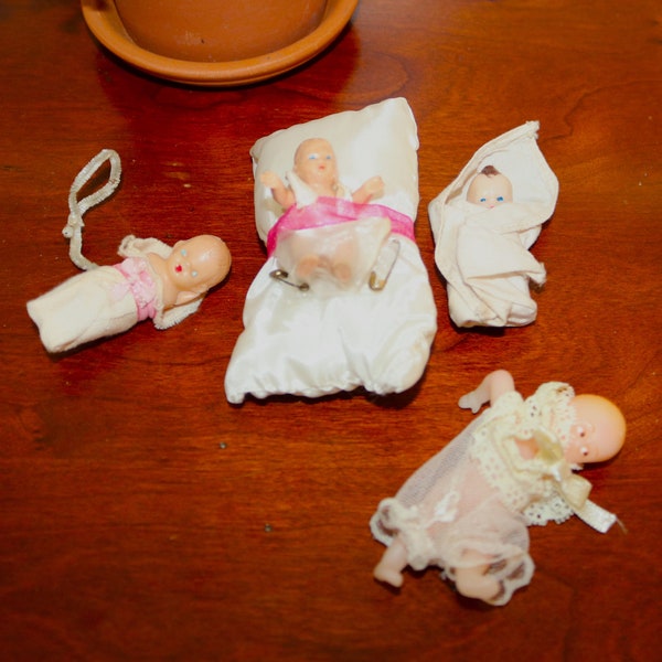 Set of 4 Vintage Hard Plastic Miniature Baby Dolls 2" - 3" Doll House Miniatures