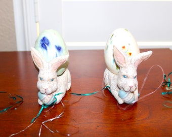 Set of 2 Vintage Kurt S. Adler Bunny Rabbit Egg Cups!  Resin Set of 2 Like New! w/ Ceramic Painted Eggs
