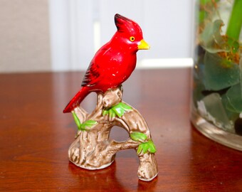 Beautiful Vintage Cardinal Figurine, Vintage Bird Figurine, Red Cardinal Figurine Made in Japan 1960s