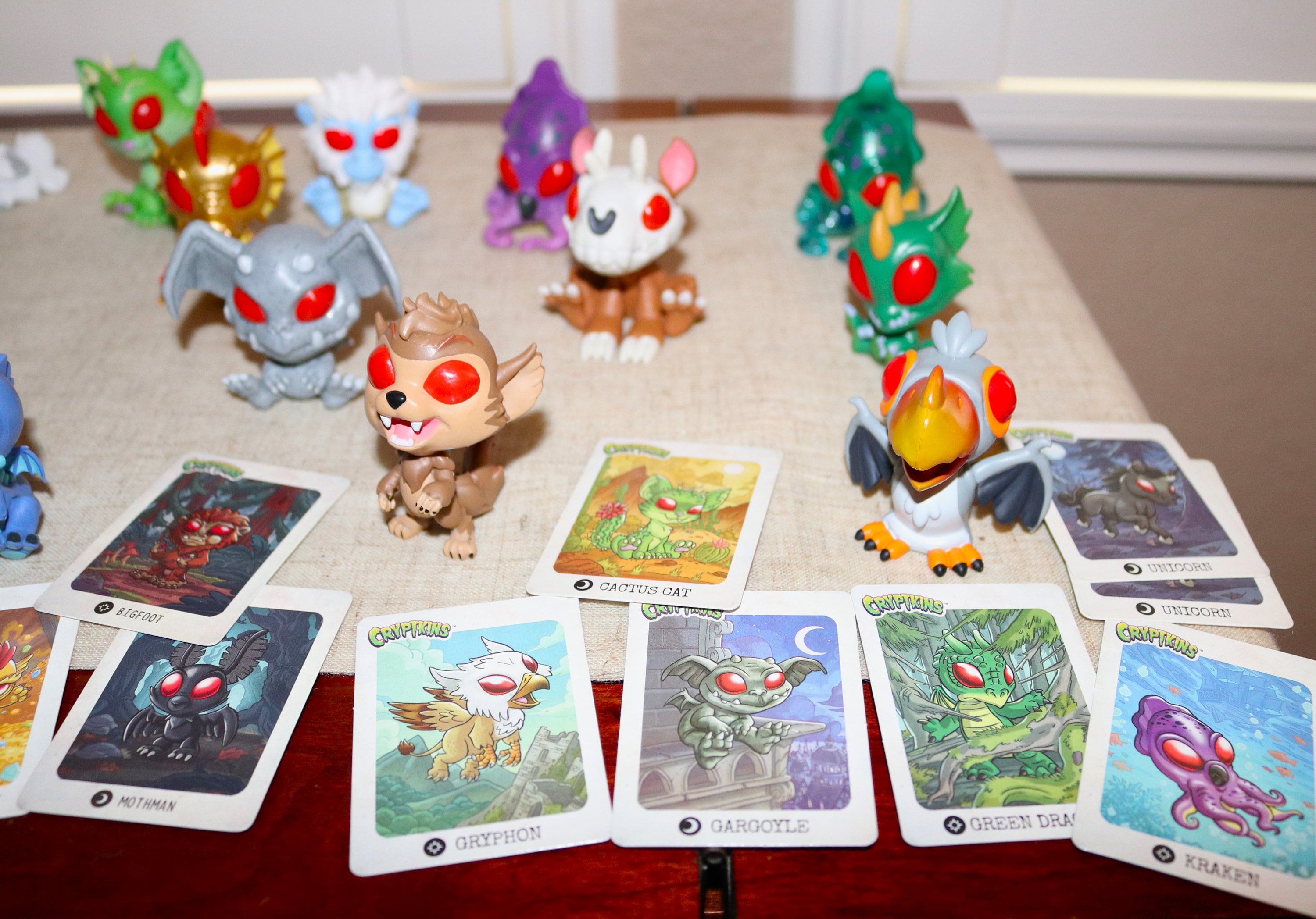 Cryptozoic Entertainment. Cryptkins Giant Lot of Collectible