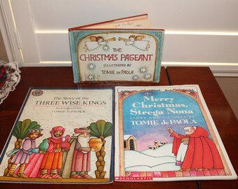 Pick a Vintage Tomie De Paola Book - Xmas Pageant, Three Wise Kings or Merry Xmas Strega Nona Will Combine Shipping