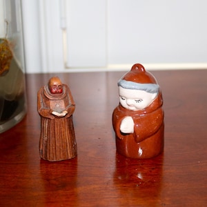 Set of 2 Vintage Friar Monk Priest Figures - Small Hand-Carved Wooden Friar w/ Bible 2&quot;, Larger Ceramic Hand-painted Monk Clasped Hands 2.5&quot;