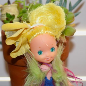 Vintage Kenner Rose Petal Place --Daffodil Doll 1989 - Will Combine Shipping