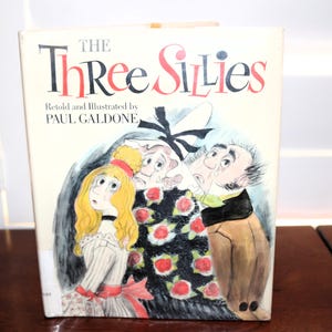 Vintage Hardcover: The Three Sillies by Paul Galdone Ex-Library 1981 - Will Combine Shipping