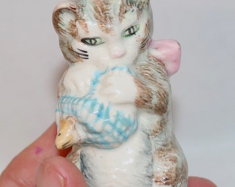 Beatrix Potter Miss Moppet- vintage Miss Moppet Figurine - Royal Albert Porcelain - Beatrix Potter 1980s - Will Combine Shipping