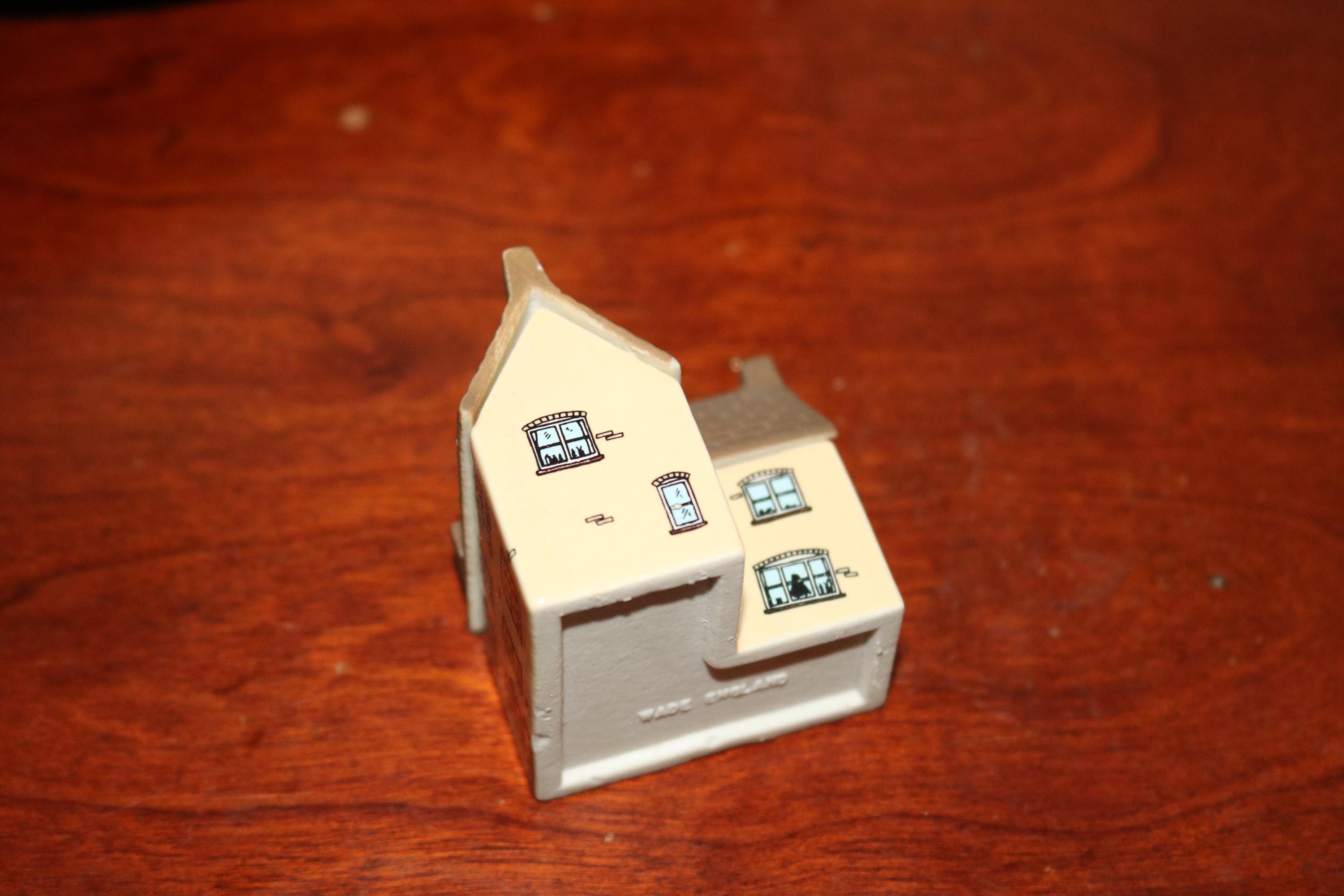 Miniature House! Wade Whimsey on Why Merry Weathers Farm 1982 