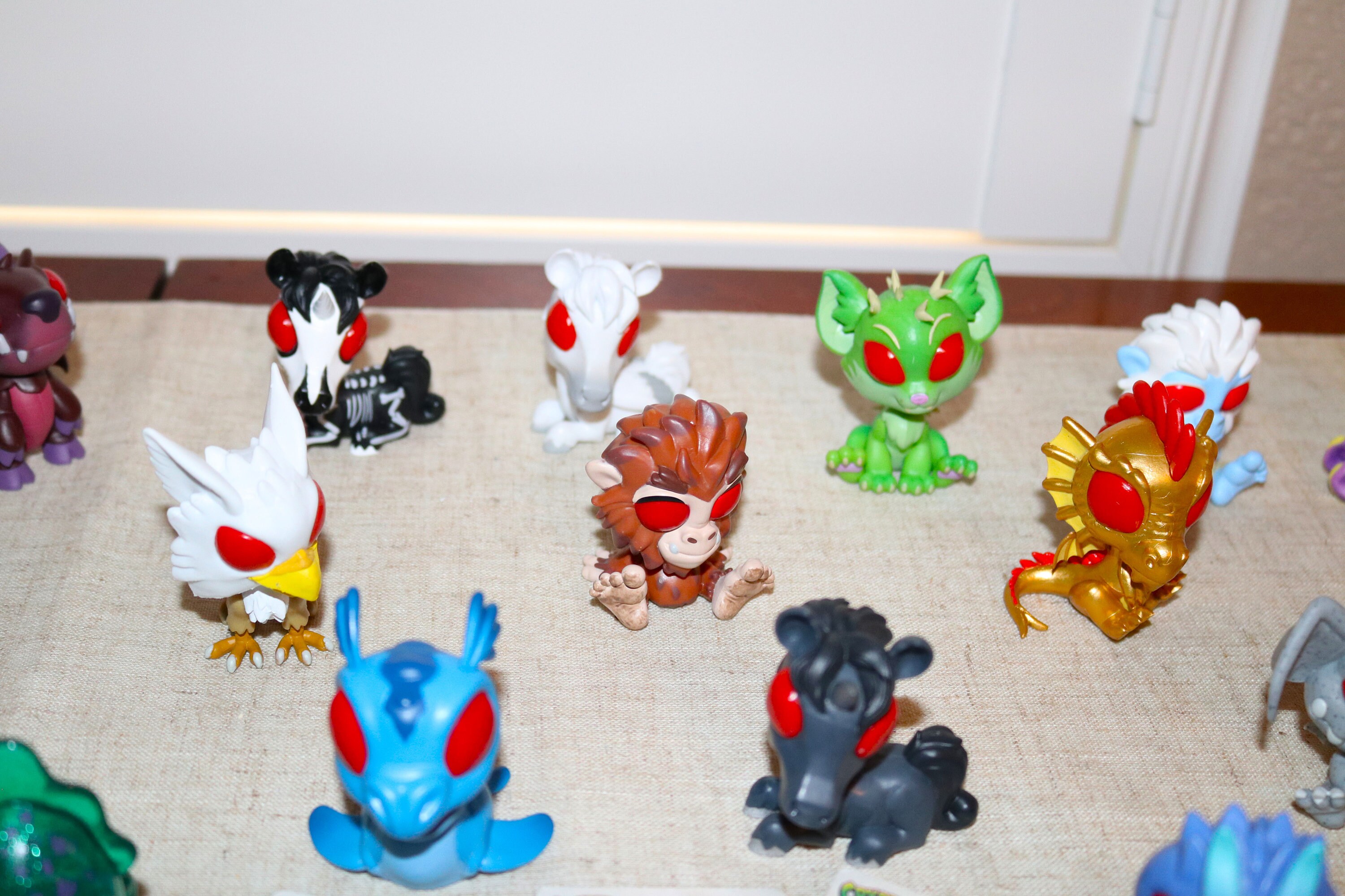Cryptozoic Entertainment. Cryptkins Giant Lot of Collectible