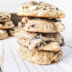 Cookies & Cream Cookies / Cookie Box / Gift Box / Care Package