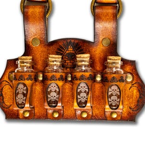 Leather potion Bottle Holder Steampunk  Skull Design Alchemists Cosplay Accessory  Renaissance Fairs, Gothic Glass Pirate costume, LARP