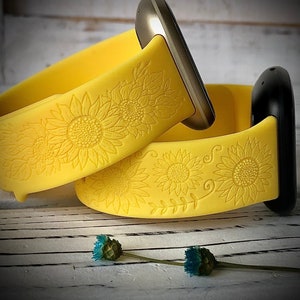 Engraved watch Band Sunflower Engraved watch Band Personalized Watch Band Monogrammed Silicone Band Sunflower watch band