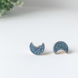 Crescent Moon Druzy Stud Earrings, Gold Moon Earrings, Celestial Jewelry, Minimalist Moon Studs, Sparkly Moon Earrings Gift