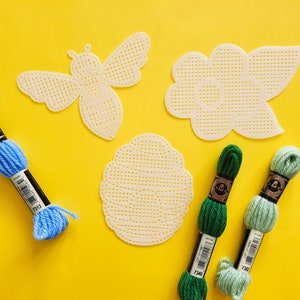 3x formes de toile à l'aiguille/toile en plastique de fleur au point de croix/toile en plastique d'abeille/point d'aiguille pour les enfants/toile en plastique