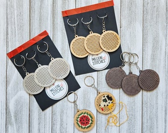 3x Wooden Keychain to Cross Stitch - Gold, Silver, Brown and Natural/ Cross Stitch Pendant/ Blank Pendant Keychain/ Perforated Keychain