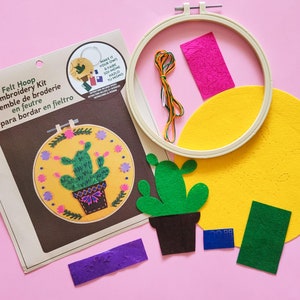 Kit Felt Hoop Cactus 8 inches/ Kids Project/  Sewing Project for Kids/ Felt Project for Kids/ Easy Sewing for Kids