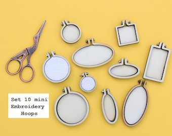 10pcs Mini Wooden Embroidery Hoops, DIY Jewelry Pendants