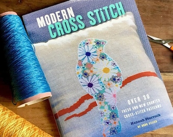 BOOK "Modern Cross Stitch: Over 30 Fresh and New Counted Cross-Stitch Patterns" Cross Stitch Book, Cross Stitch Patterns, Embroidery